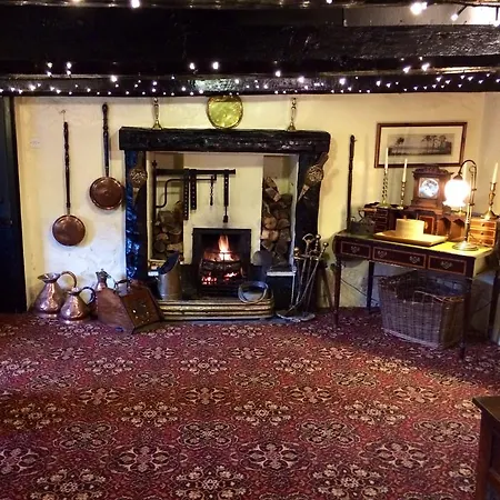 Farmers Arms 3* 로윅그린